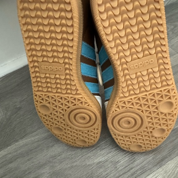 Toy Story (Woody) OG Sambas - Picture 5 of 7